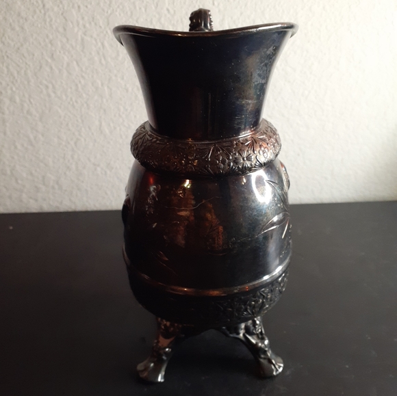 EXQUISITE RARE Antique Dated 1924 Ornate Bombay & Co Silver 8" Pedestal Pitcher - Picture 4 of 8